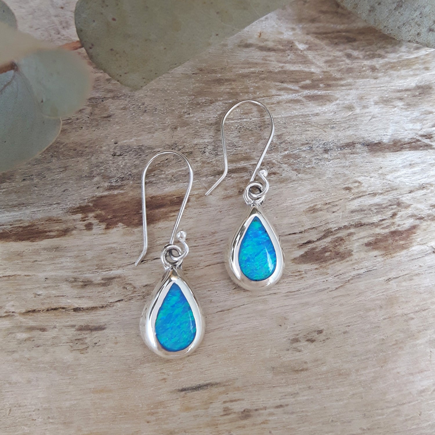 Flinder Droplet Turquoise Drop Earrings