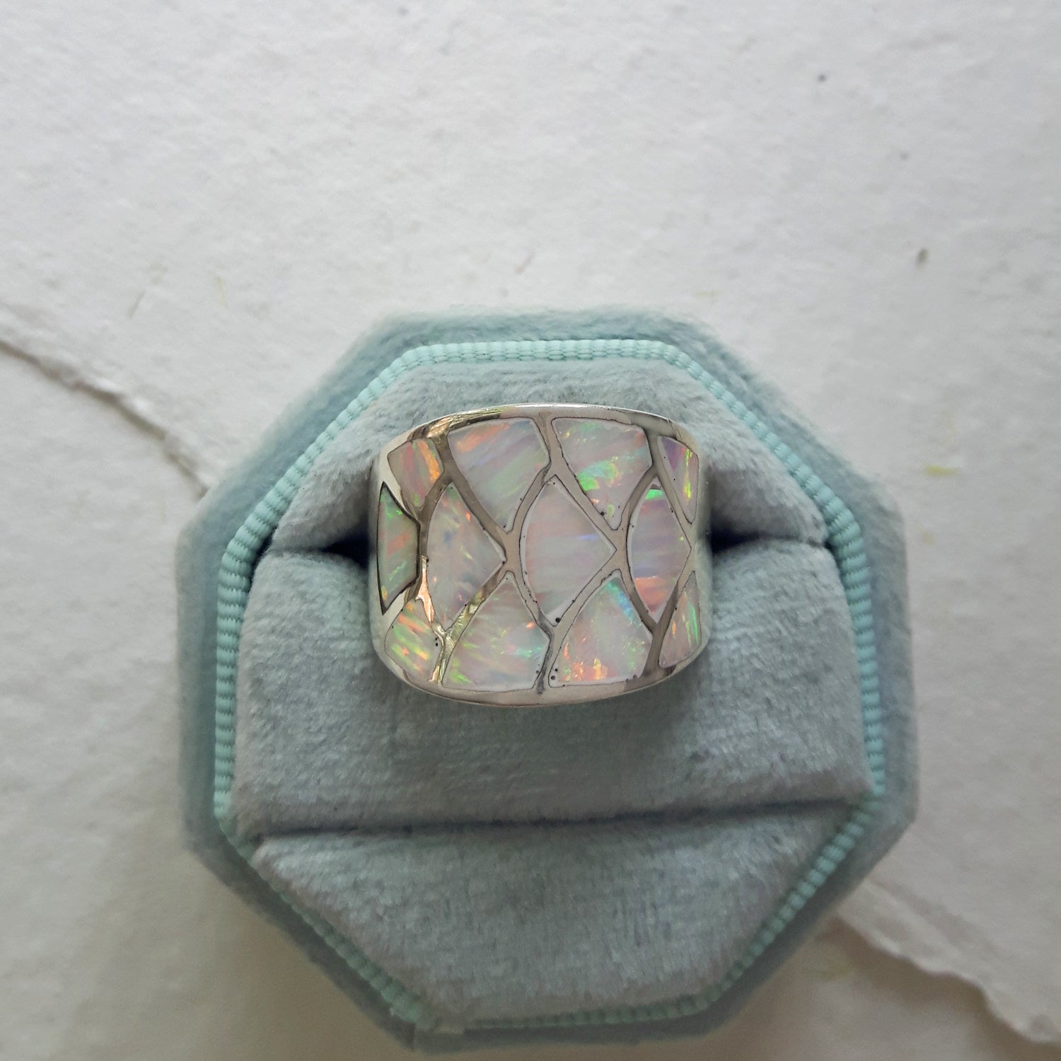 PERFECTLY IMPERFECT Flinder Guinevere White Ring Size Q