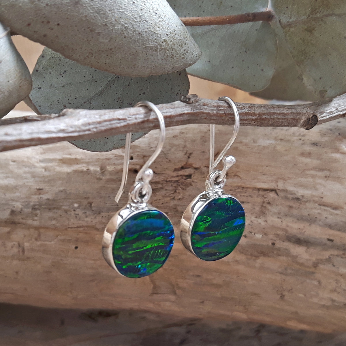 Flinder Emerald Dot Drop Earrings