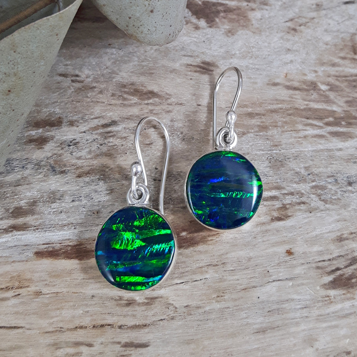 Flinder Emerald Dot Drop Earrings
