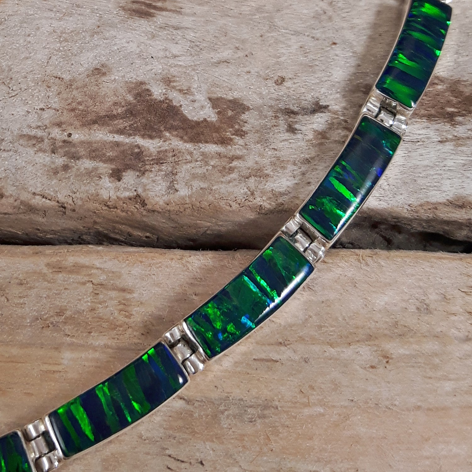 Flinder Emerald Drift Necklace