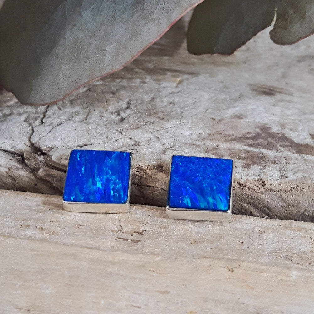 Blue square stud earrings deals