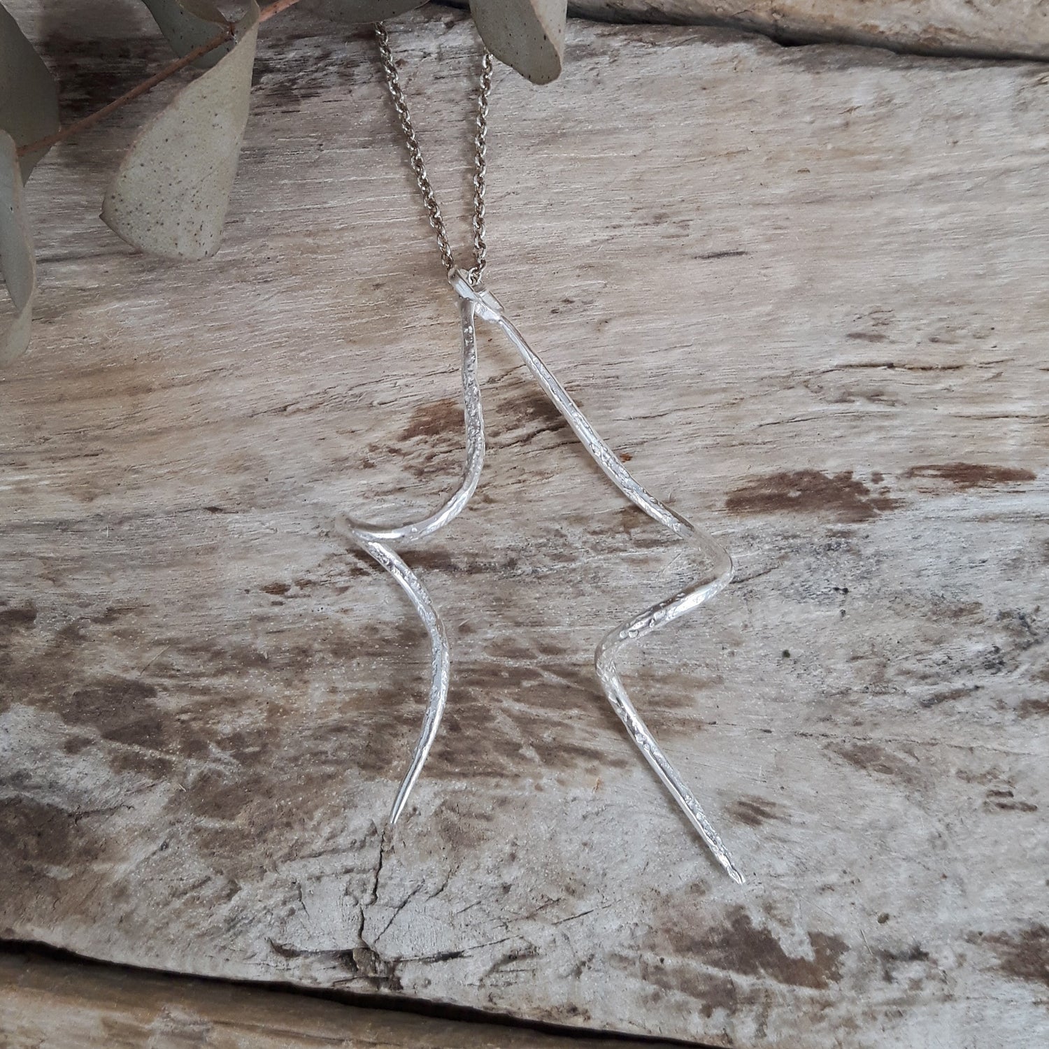 SAMPLE Foresta Twist Pendant