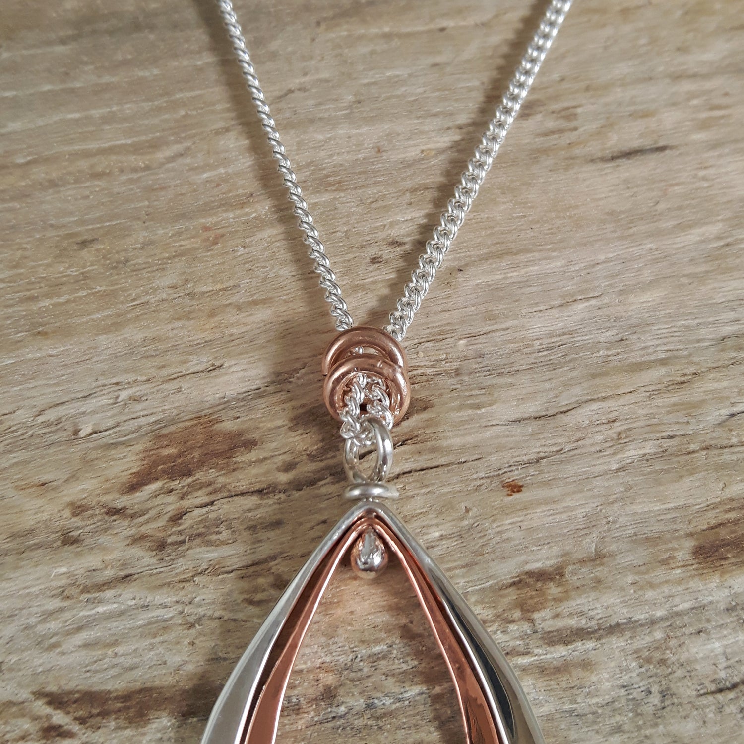 Forma Leaf Copper Silver Chain Pendant Necklace