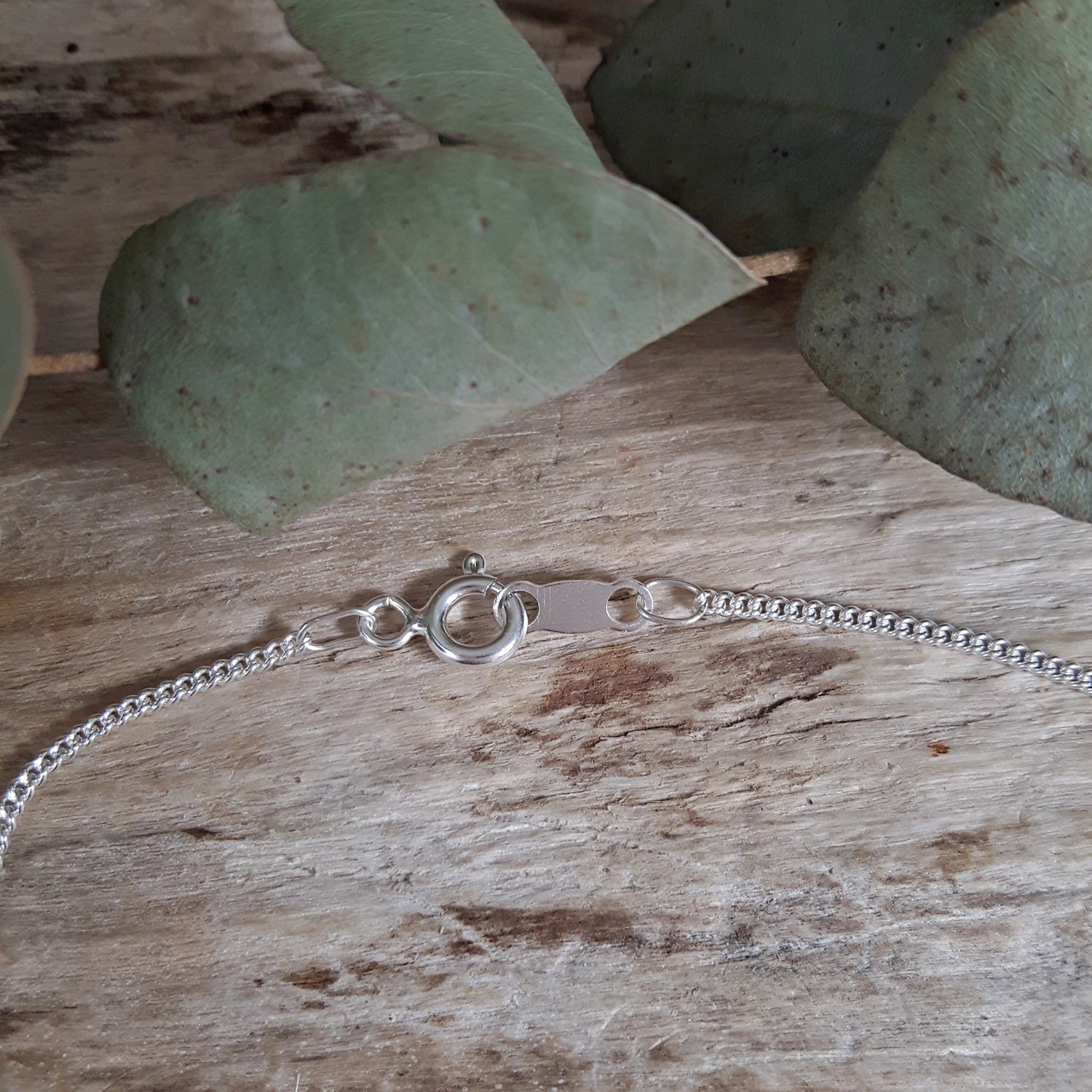Forma Leaf Copper Silver Chain Pendant Necklace