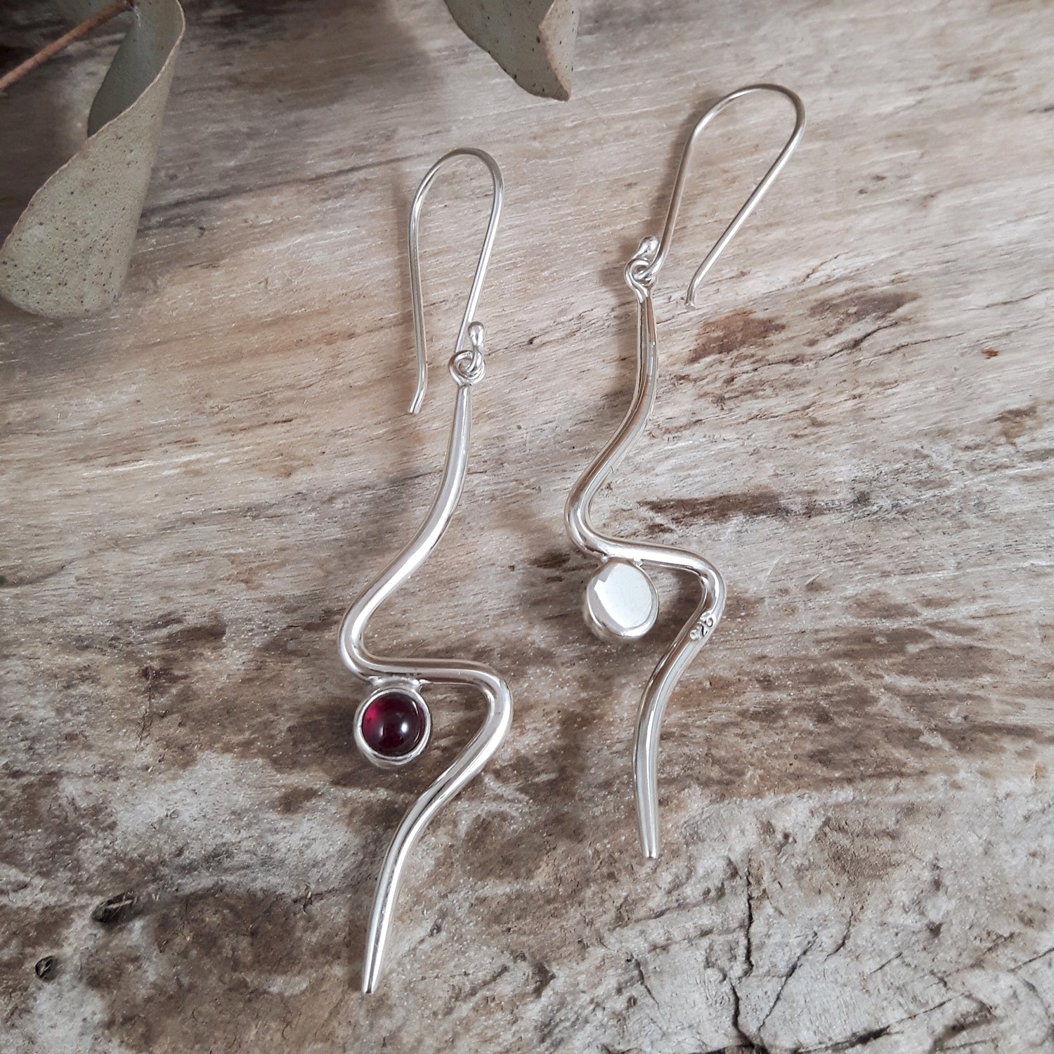 Linea Garnet Birthstone Earrings