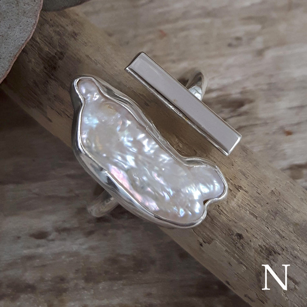 Luminous Biwa Pearl Ring