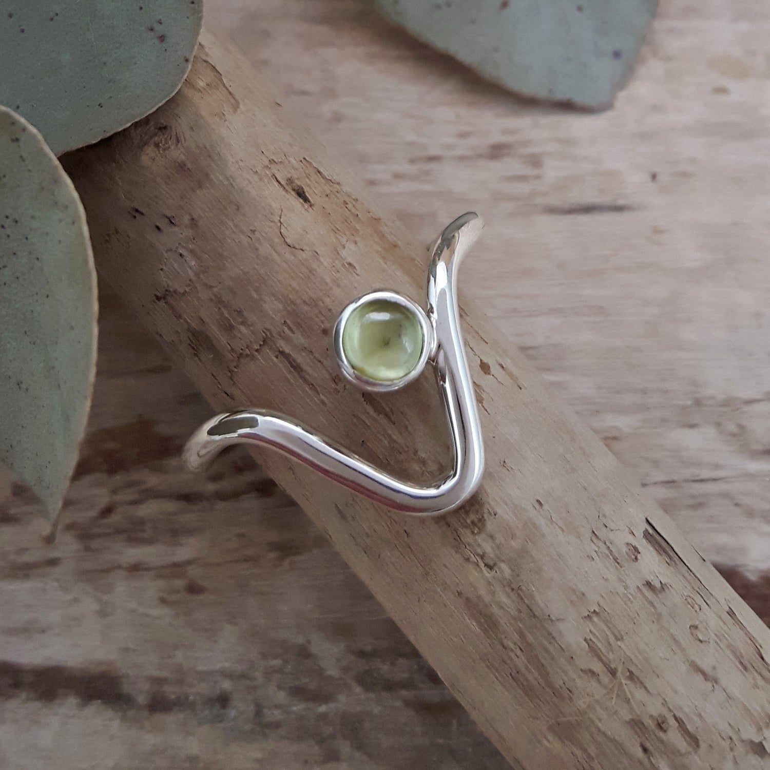 Lynn Peridot Ring