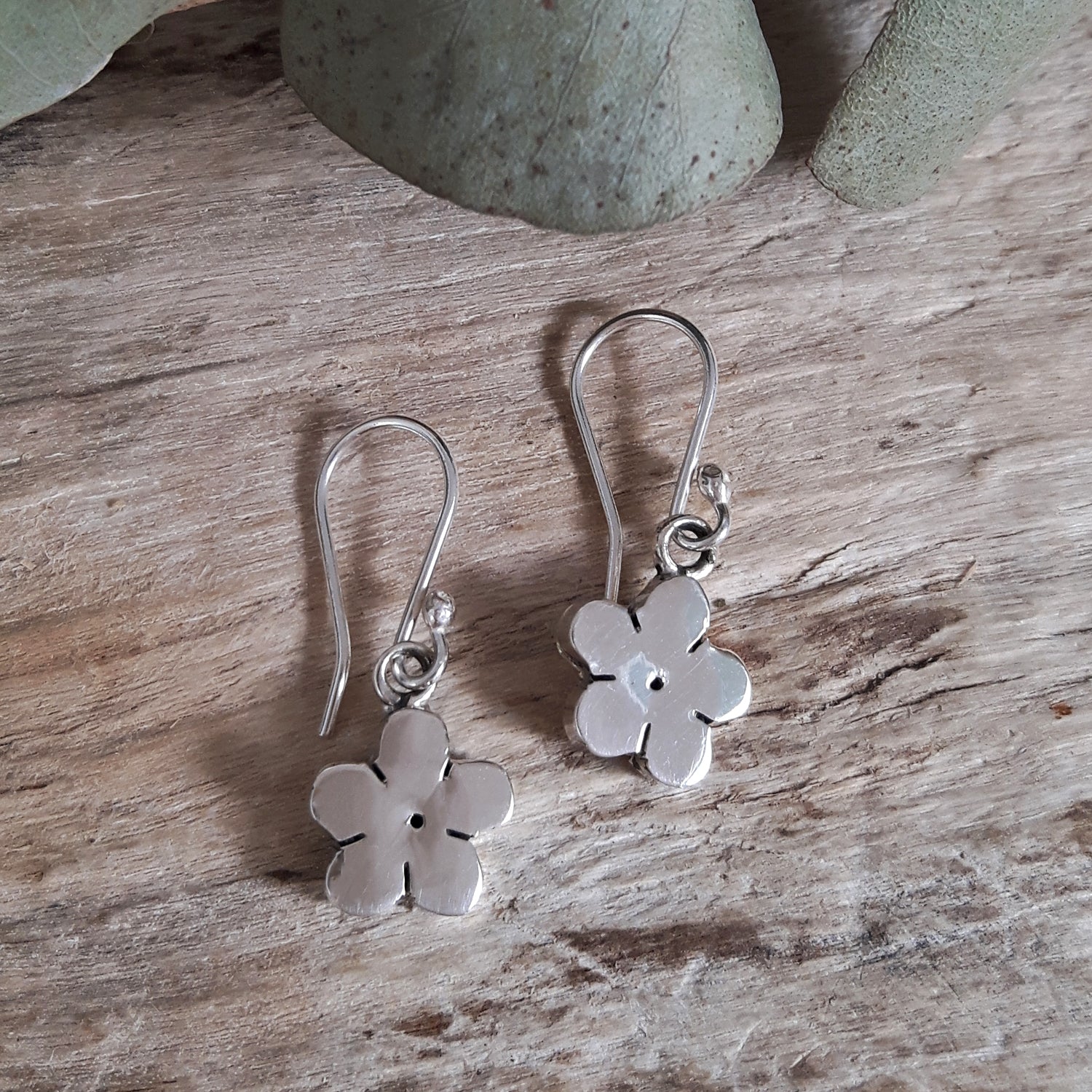 Muse Flower Drop Earrings