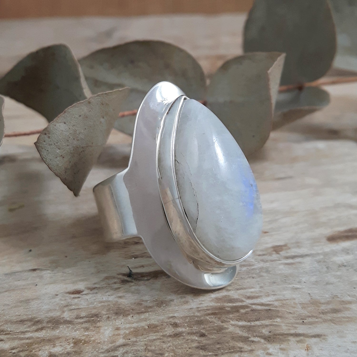 Monet Moonstone Teardrop Med Adjustable Ring A