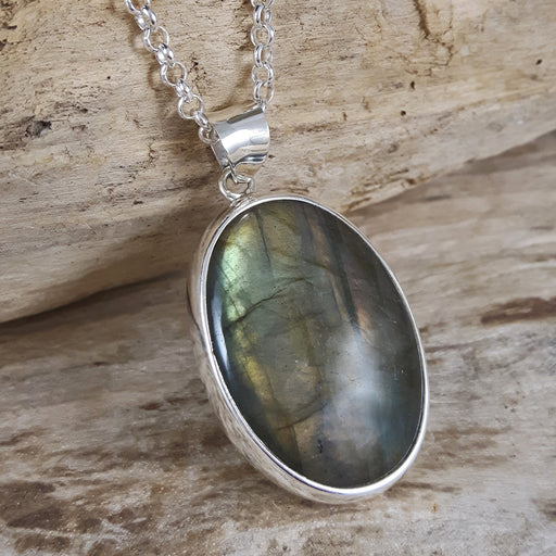 Monet Labradorite L02 Oval Pendant D