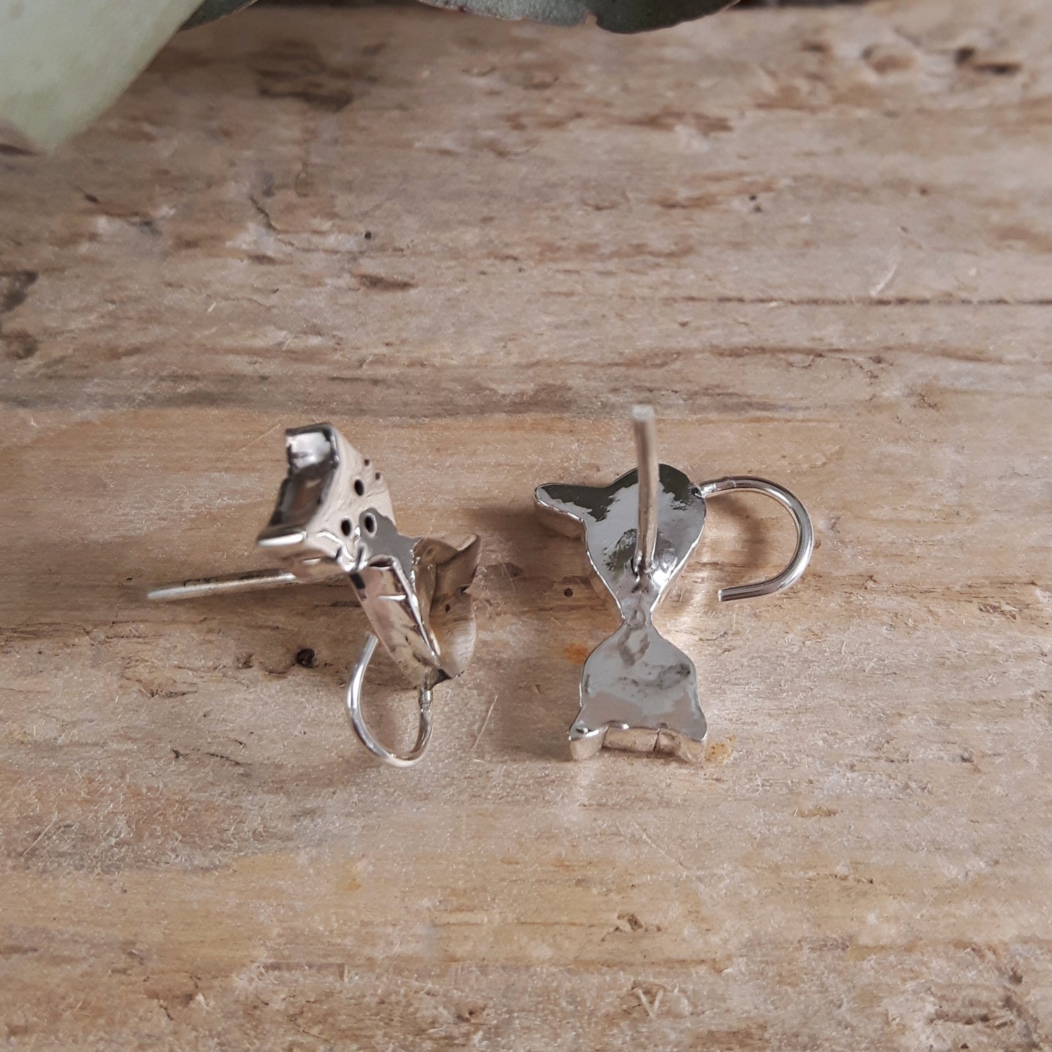 Muse Kitty Cat Stud Earrings