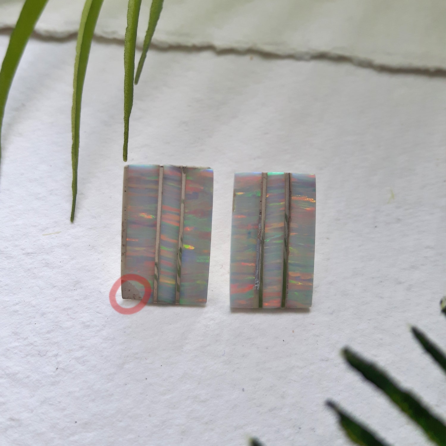 PERFECTLY IMPERFECT Flinder Nouveau White Stud Earrings