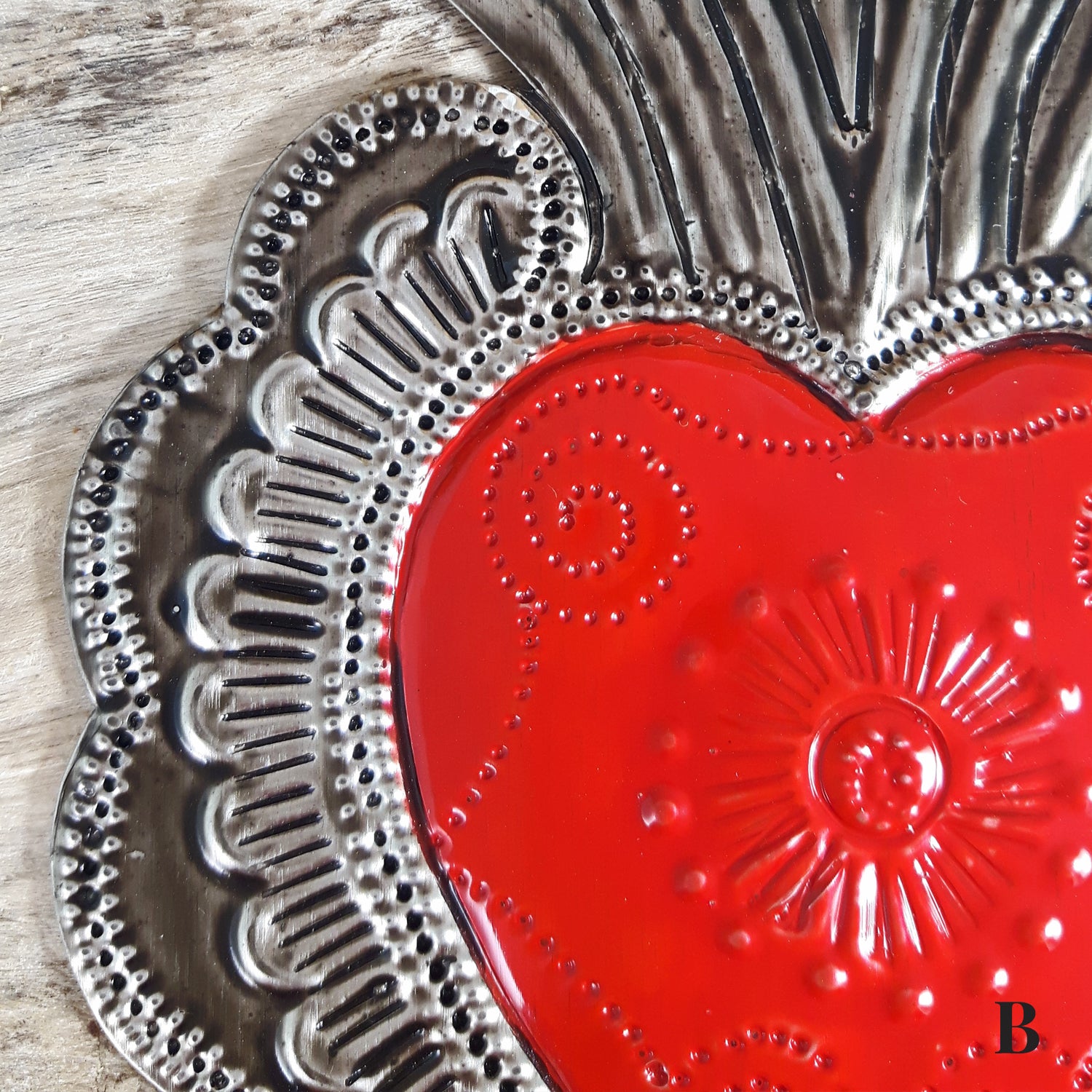 Sacred Heart Red Handcrafted Tin Decorations - B