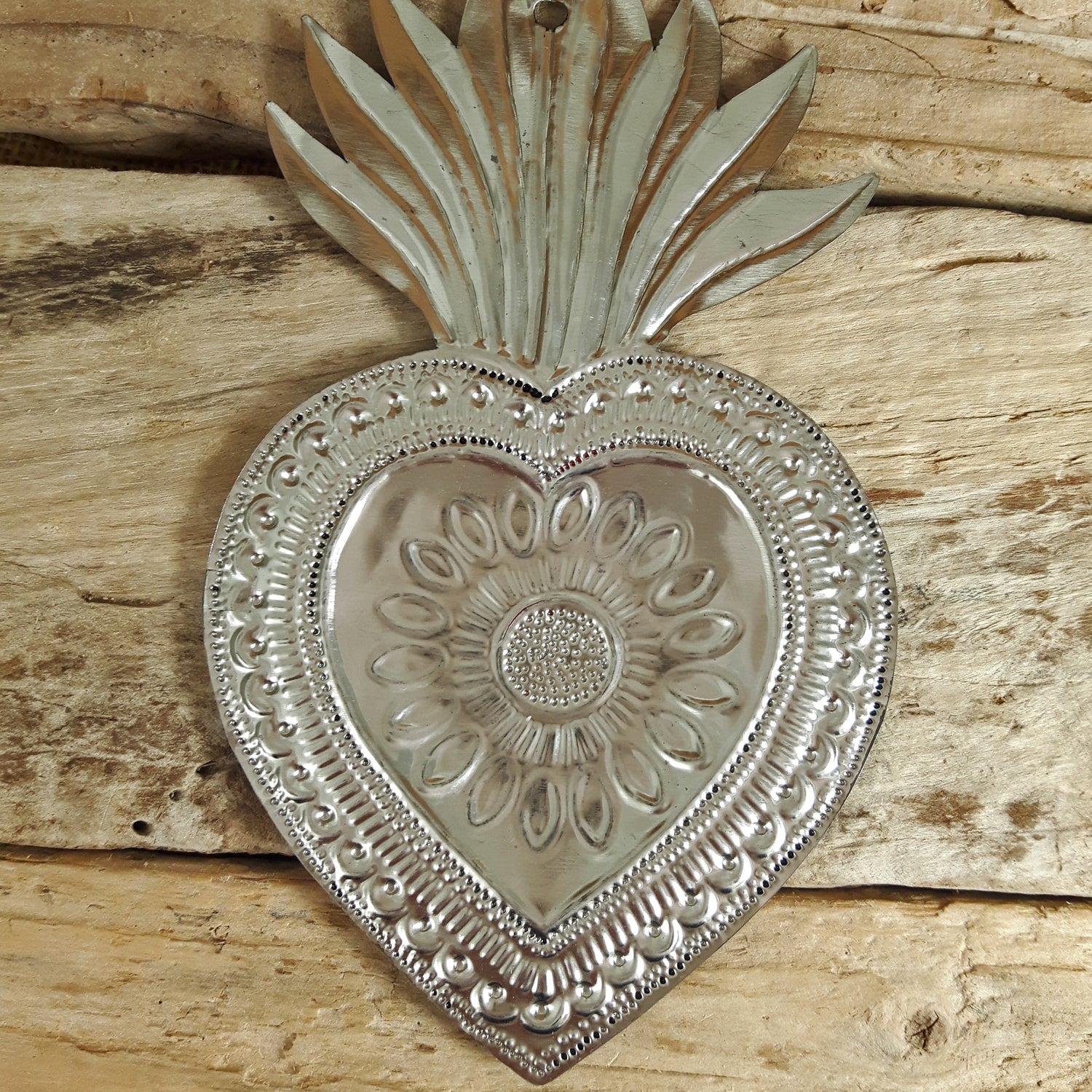 Sacred Heart Red Handcrafted Tin Decorations - C