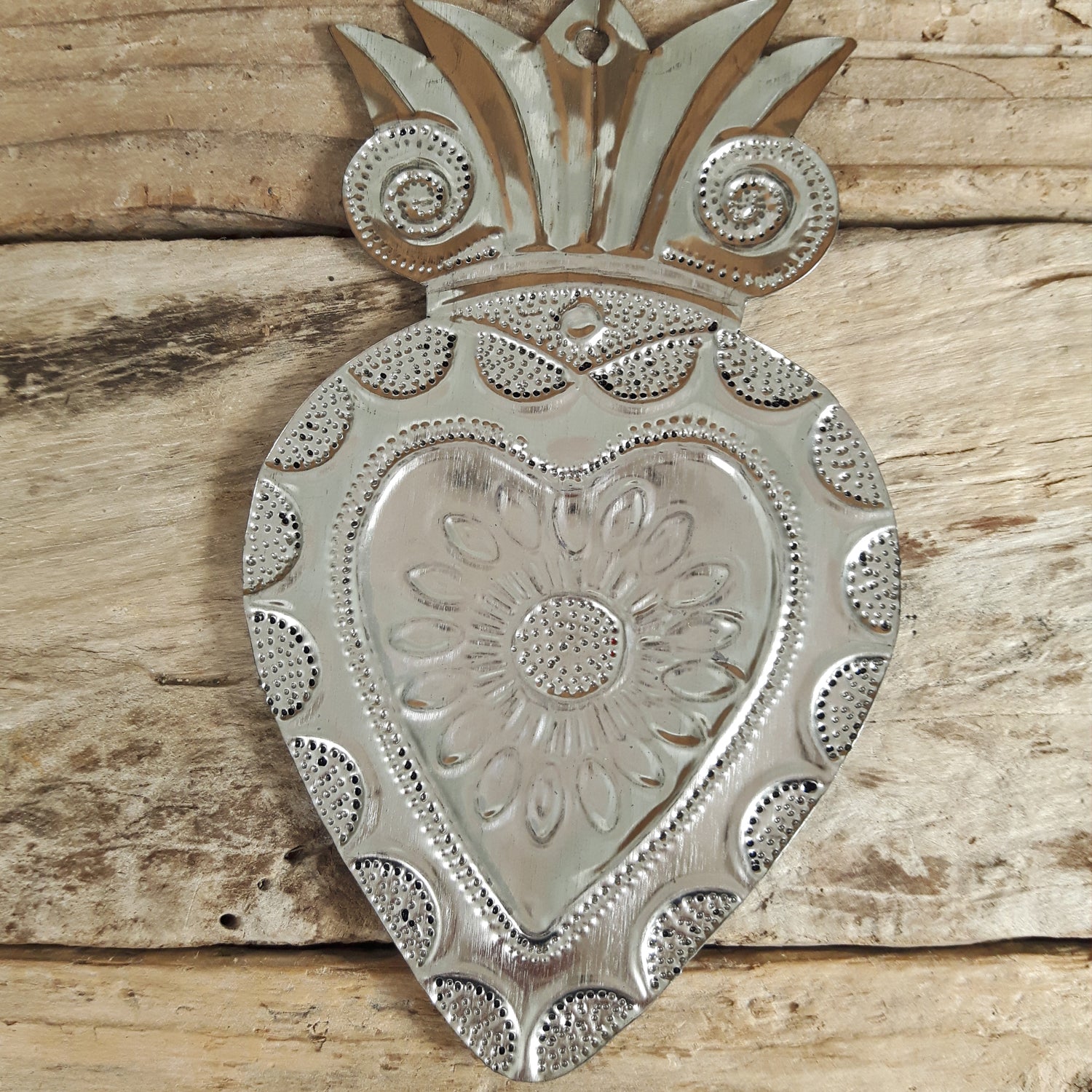 Sacred Heart Red Handcrafted Tin Decorations - D
