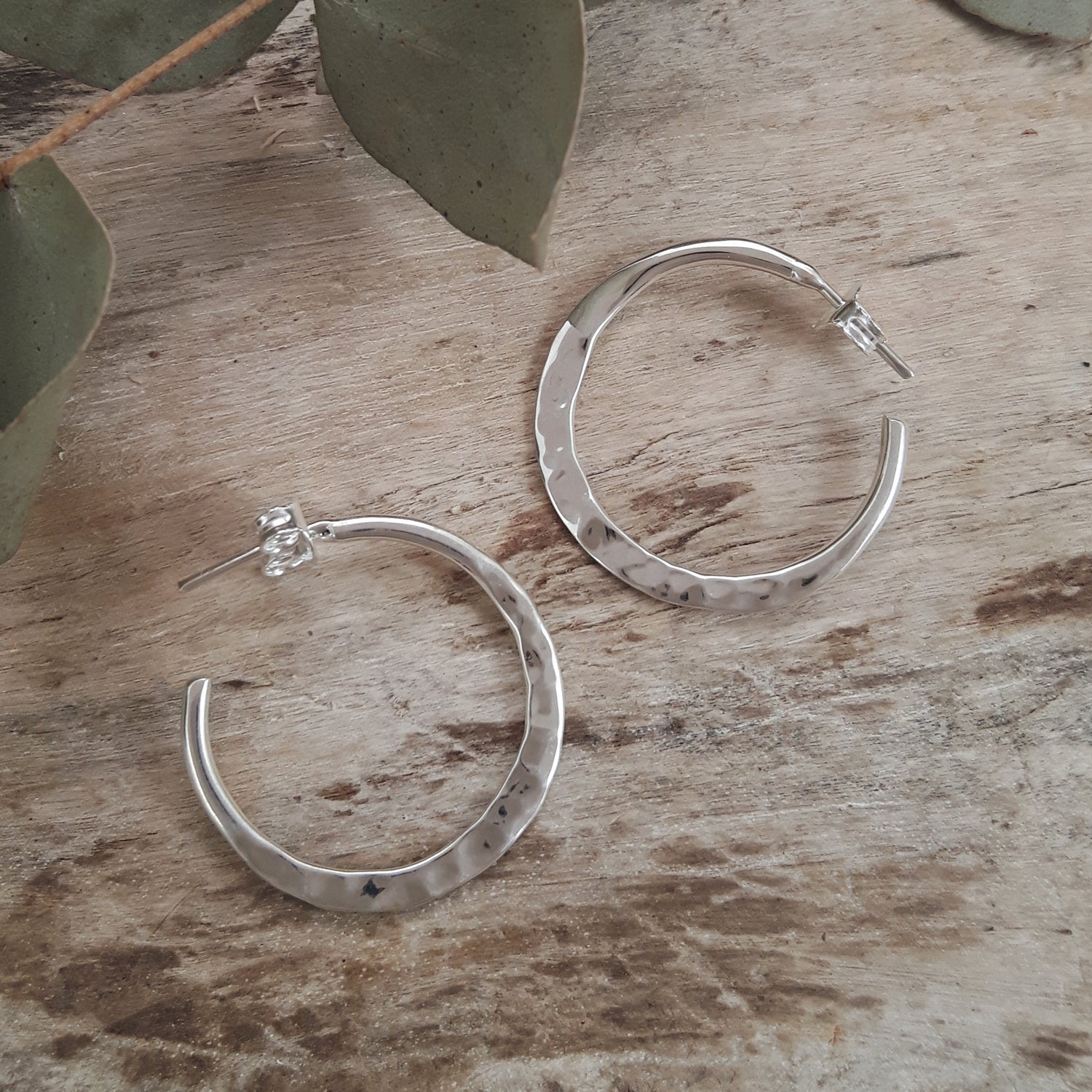 Toro Small Hammered Hoop Earrings