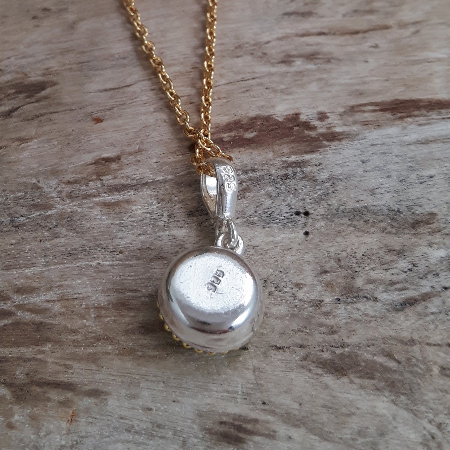 Allegra Antique Daisy Mini Pendant