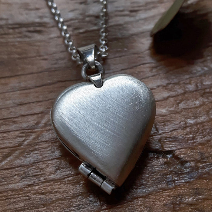 FURTHER REDUCED! Classic Heart Locket
