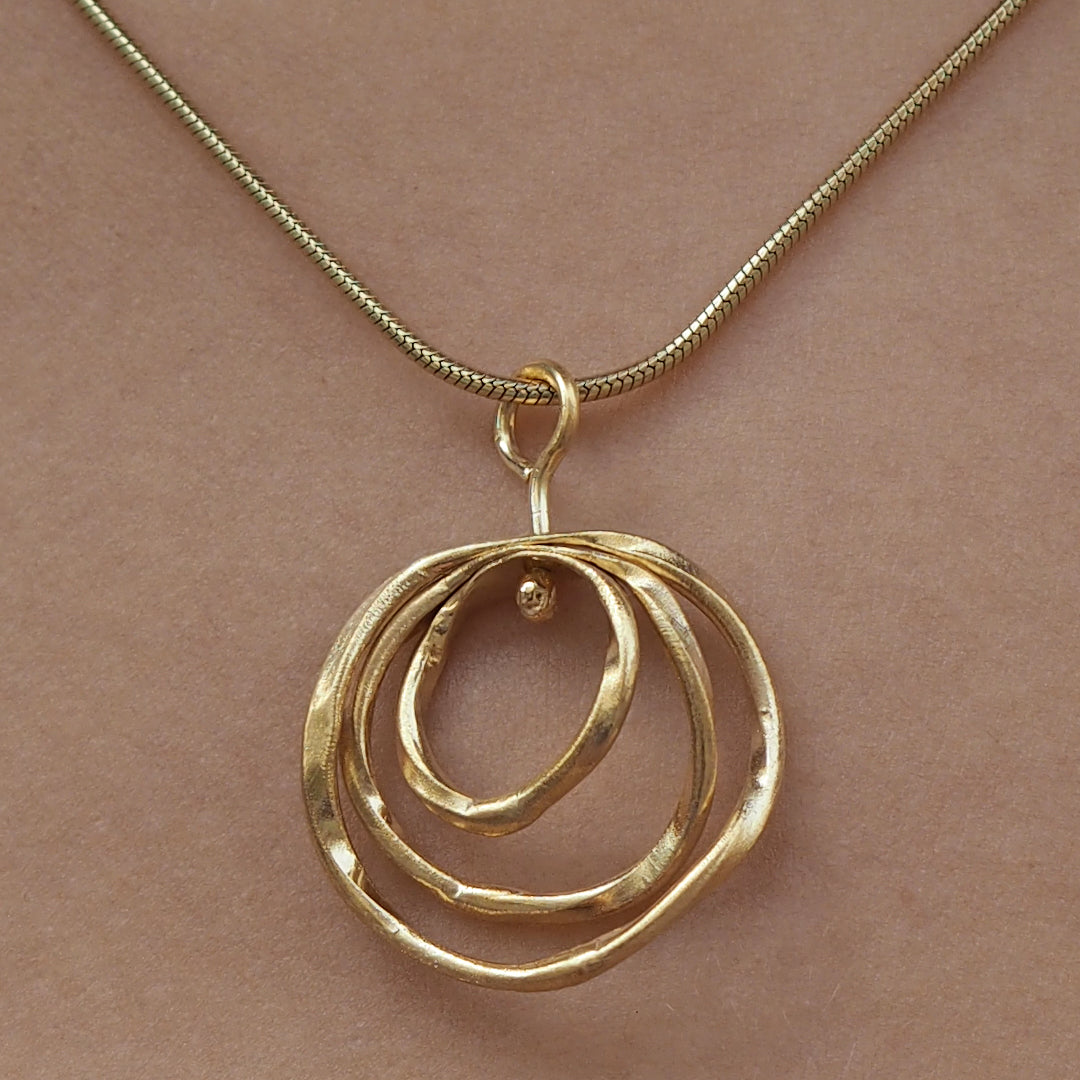 Lattice Trio Small Gold Pendant