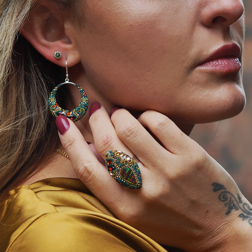 Allegra Hoop Vintage Dream Earrings