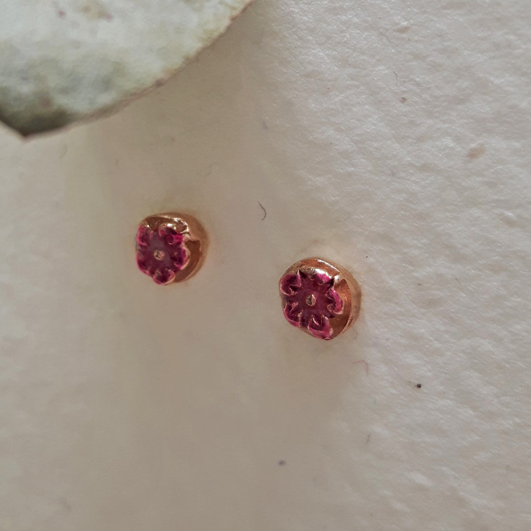 Barbara Haas Fiorellina Rose Au Round Studs A