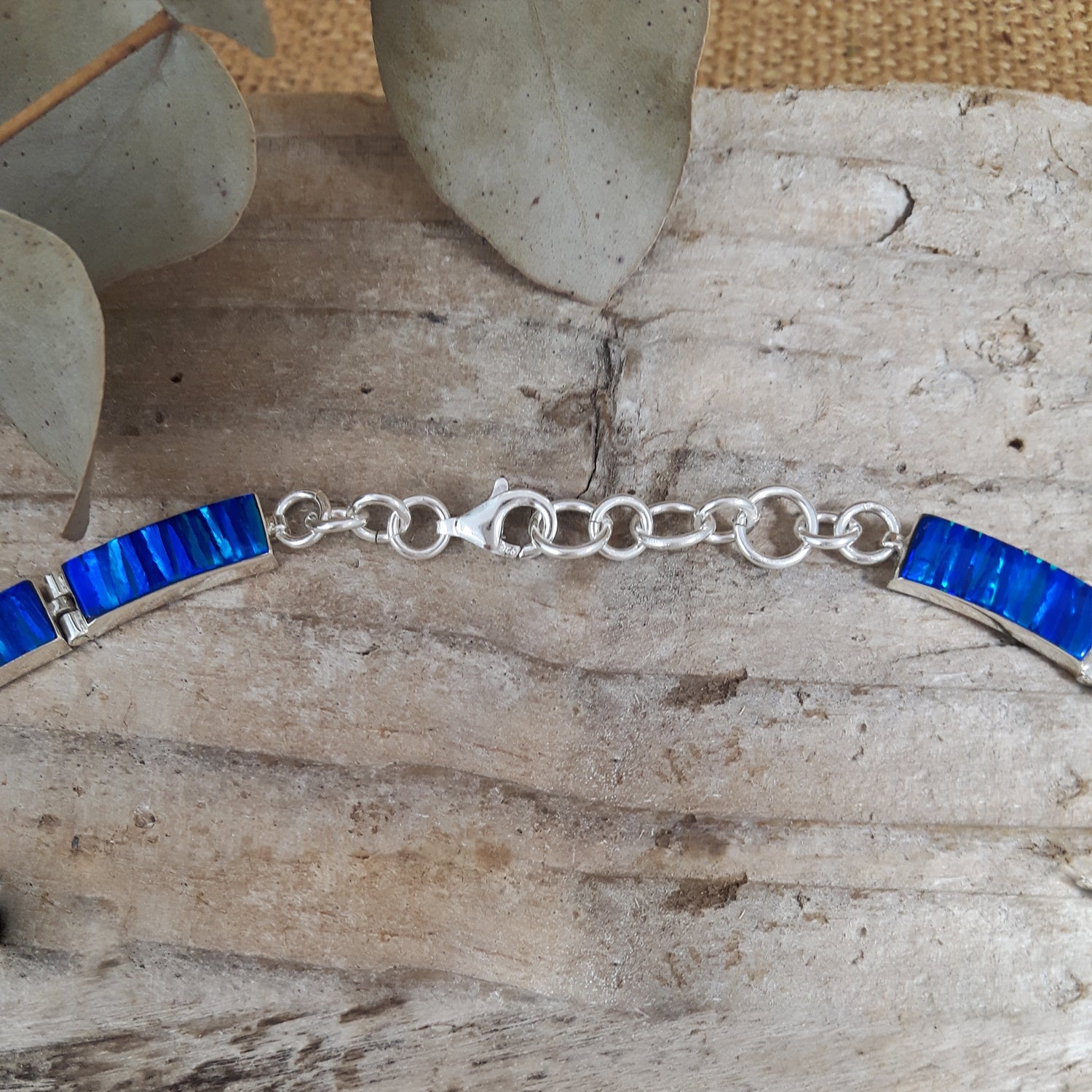Flinder Nouveau Blue Necklace