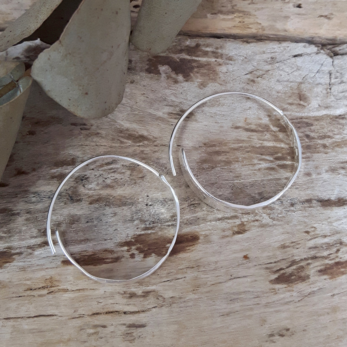Foresta Divine Mini Hoop Earrings