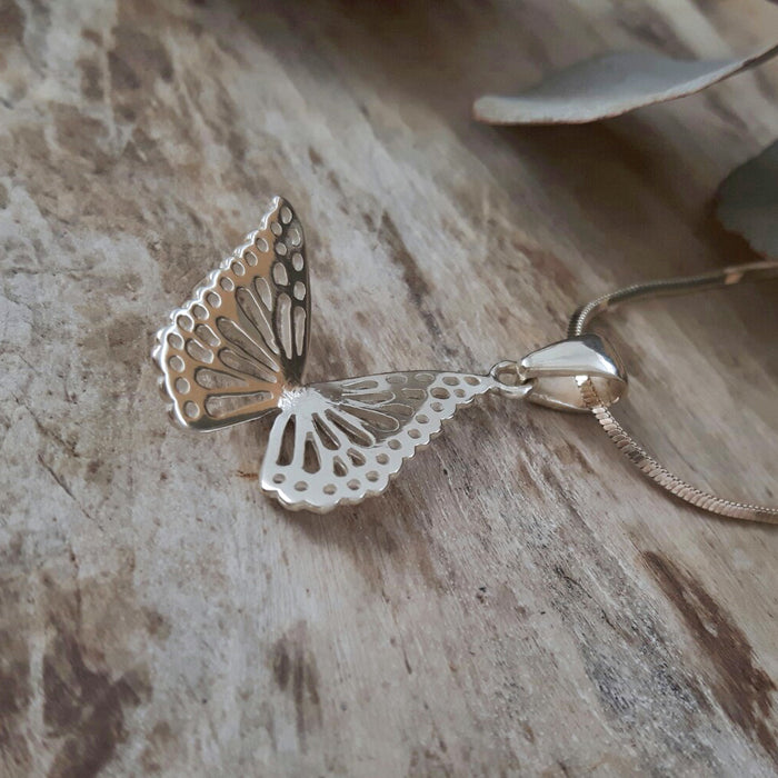 Monarca Small Butterfly Pendant