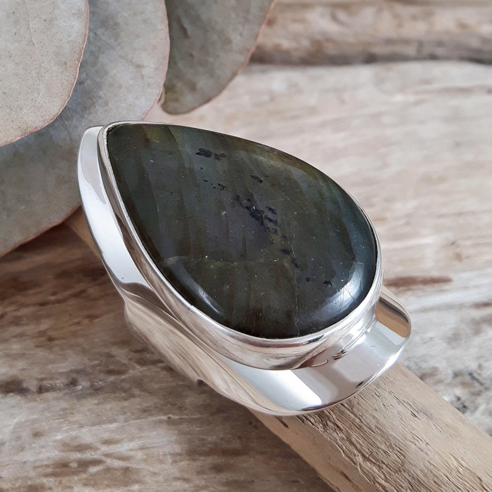 Monet Labradorite Teardrop XL02 Adjustable Ring A