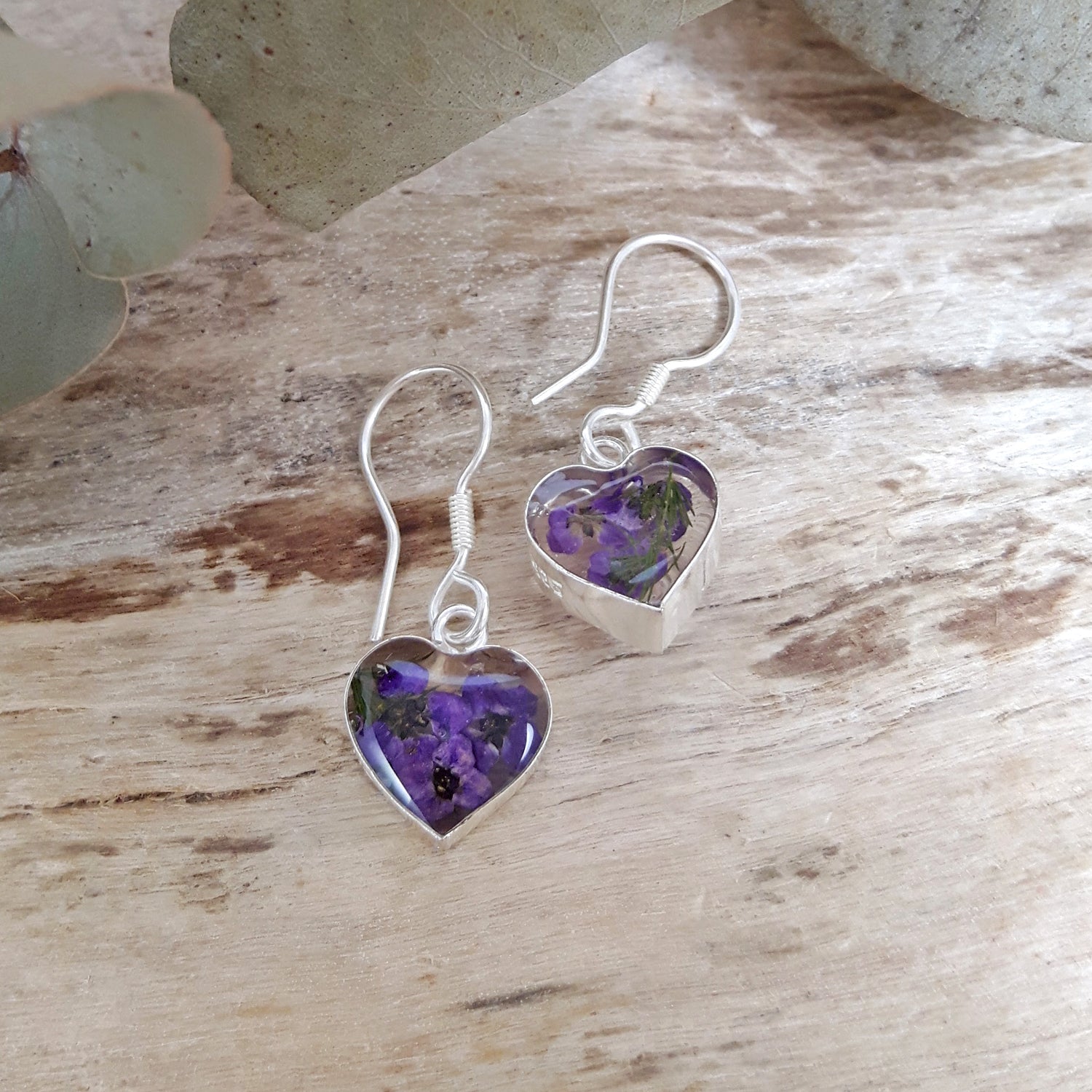 Flores Heather Heart Drop earrings
