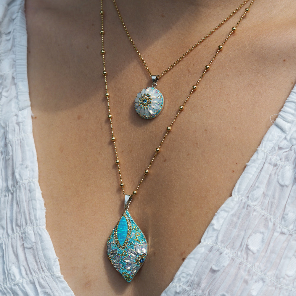 daisy disc pendant turquoise layering jewellery
