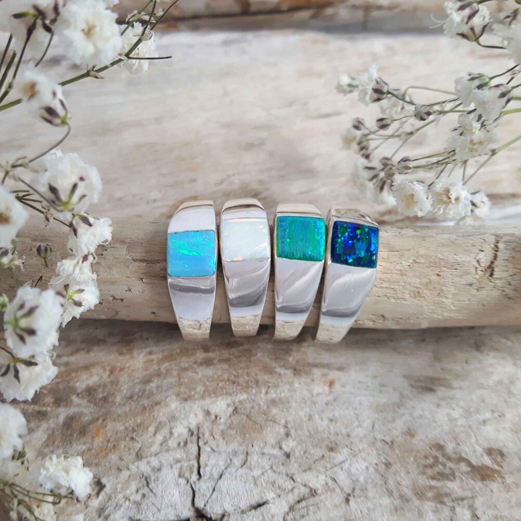 Flinder Signet Square Emerald Ring