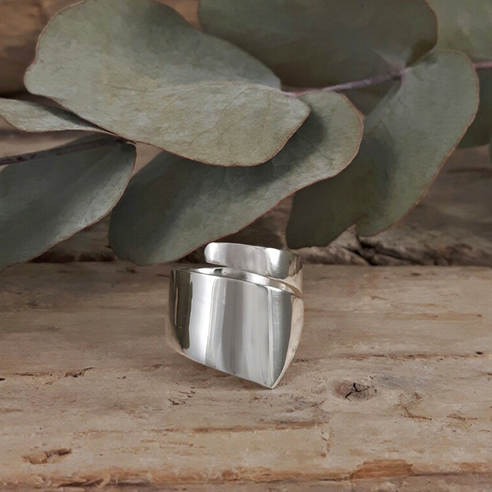 Foresta Divine Polished Ring