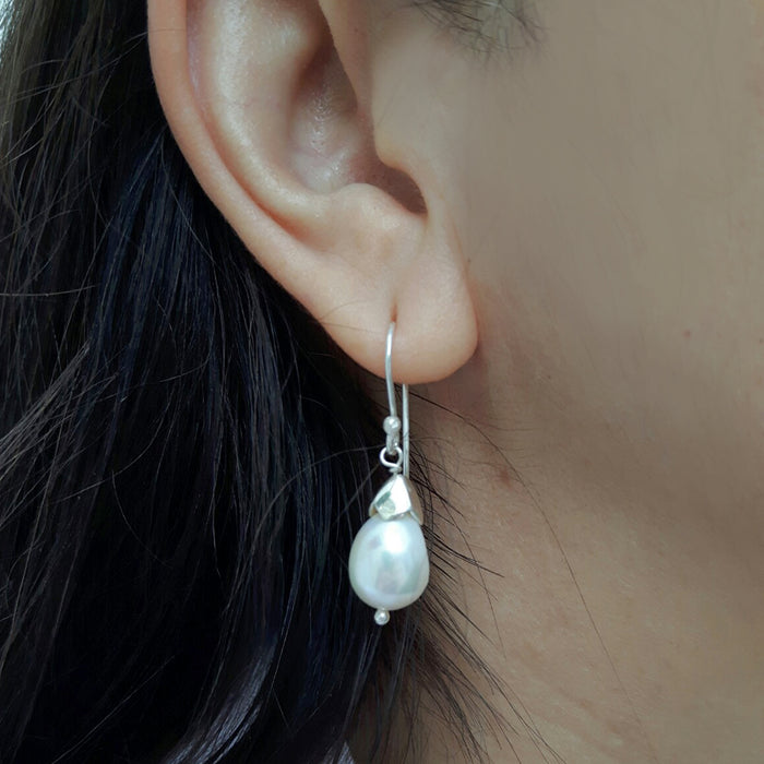 Lilith Small Pearl Drop Earrings