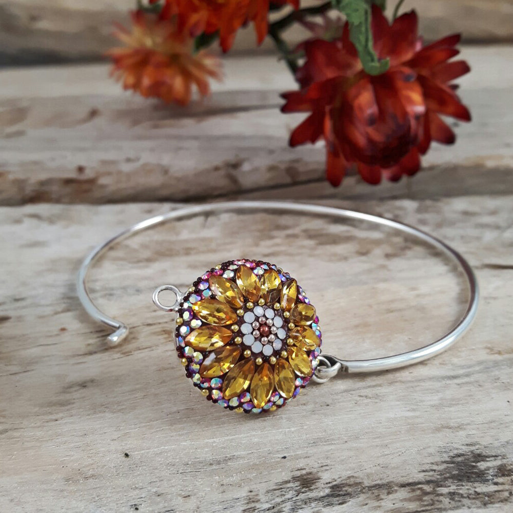 Allegra Flower Berry Round Bangle