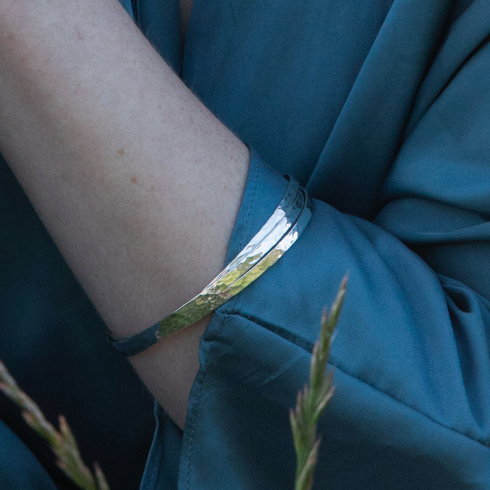 Amazonia 3 Hammered Bangle