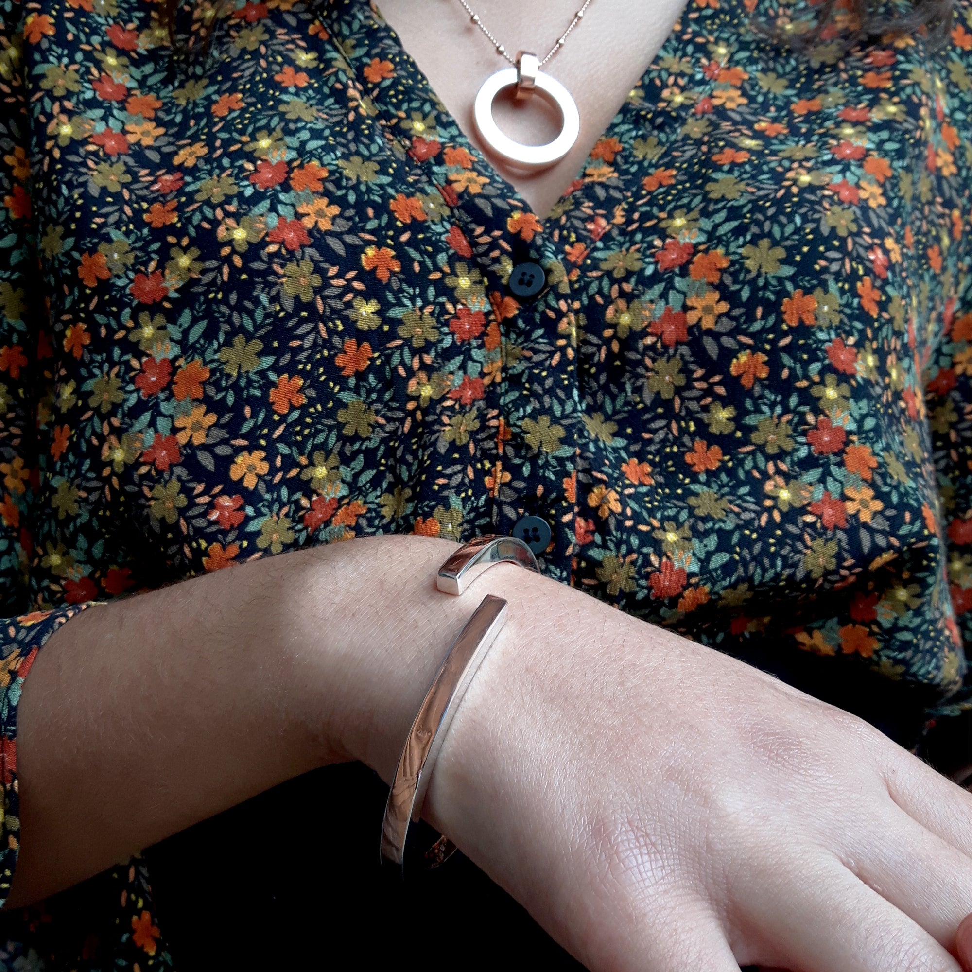 Perfectly Imperfect - Duo Aura Bangle AG CU