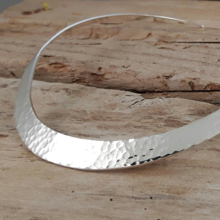 Classic Silver Hammered Choker Small