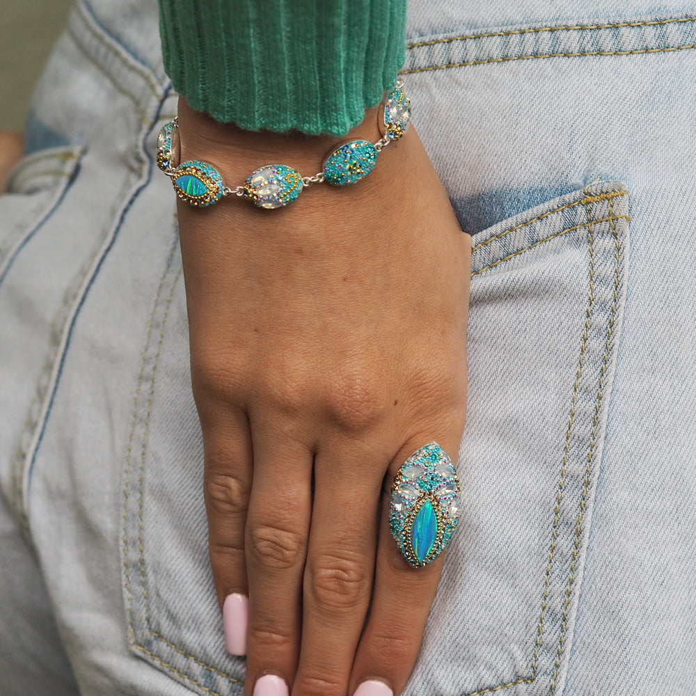 daisy dream bracelet worn with matching ring
