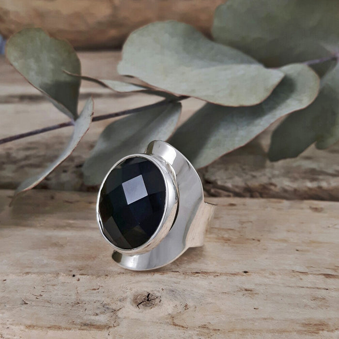 Elegancia Round Onyx Ring