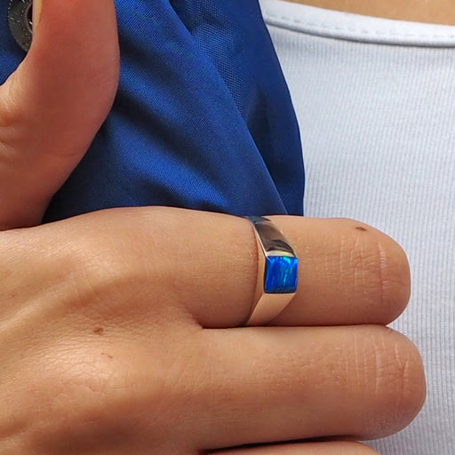 Flinder Signet Square Blue Ring