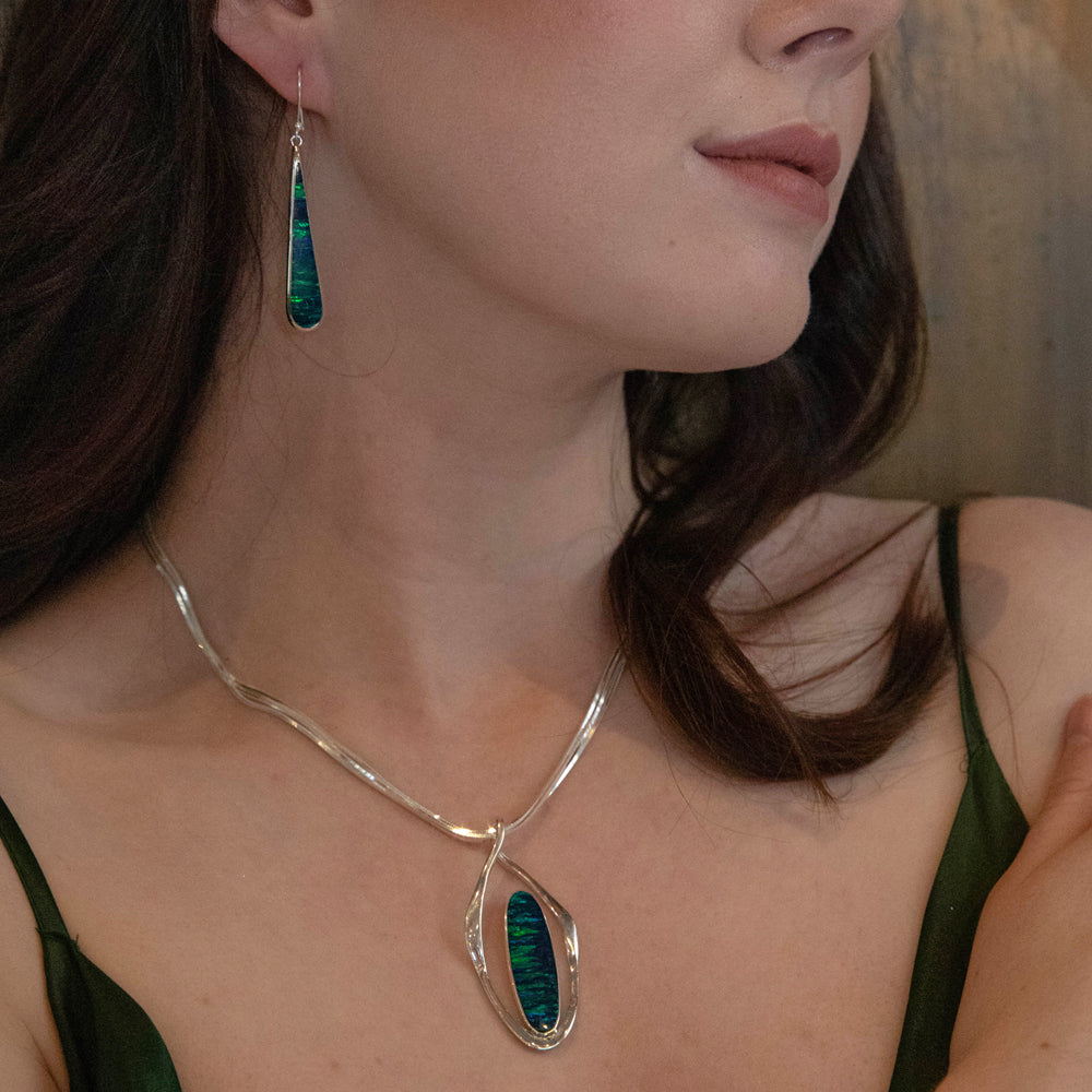 Flinder Emerald Flame Pendant