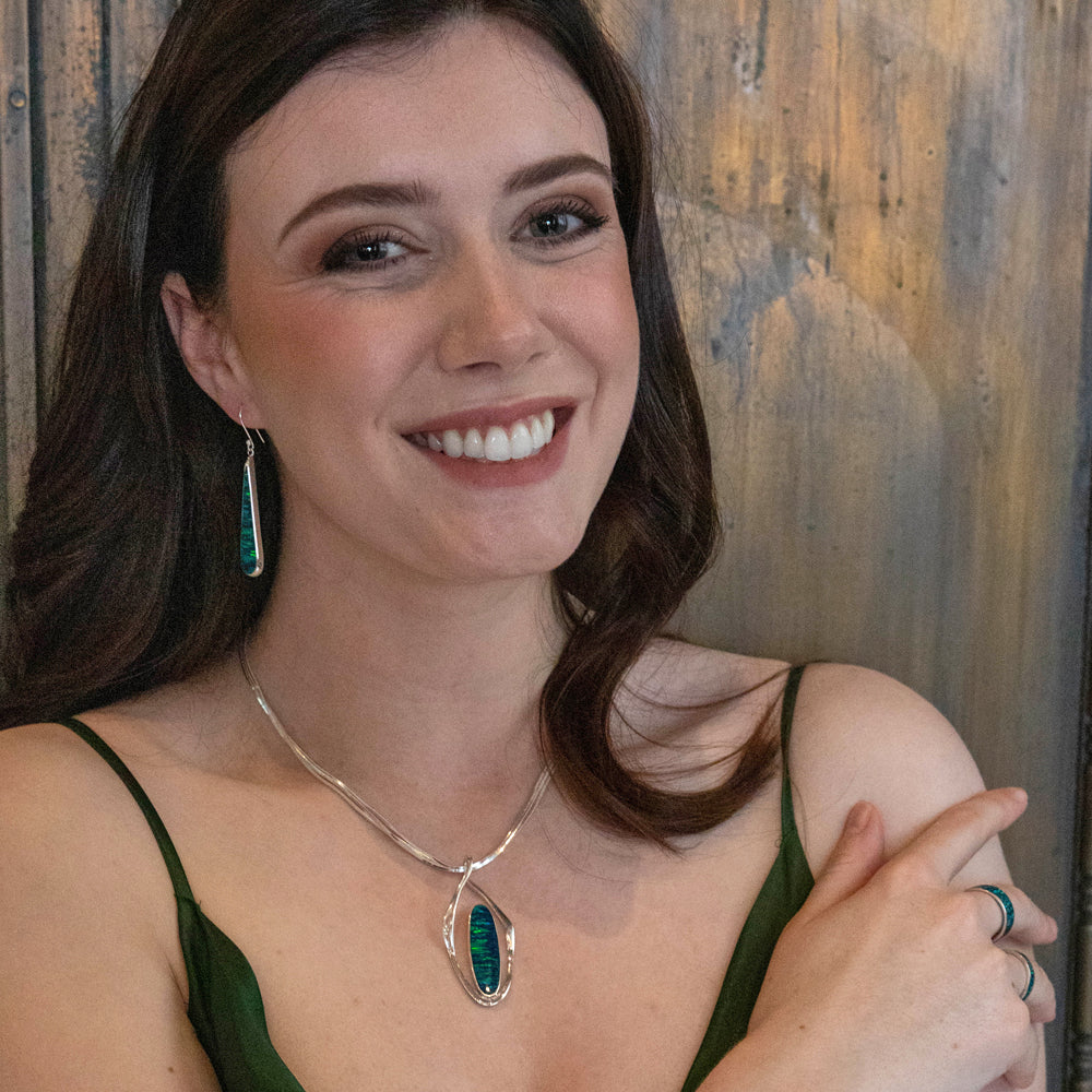 Flinder Emerald Flame Pendant