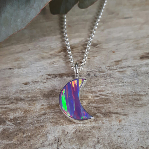 Flinder Lavender Moon Pendant