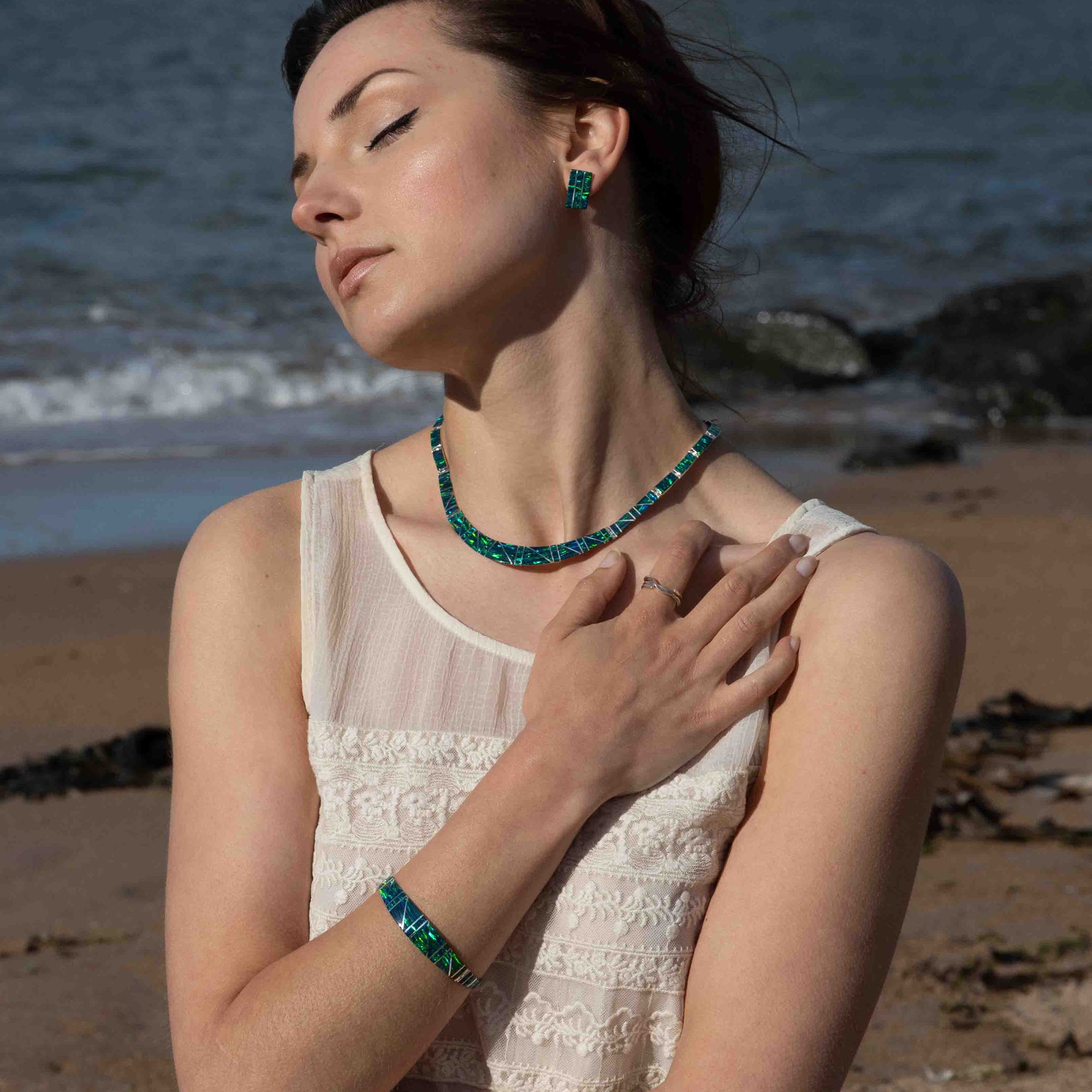 Flinder Nouveau Emerald Necklace