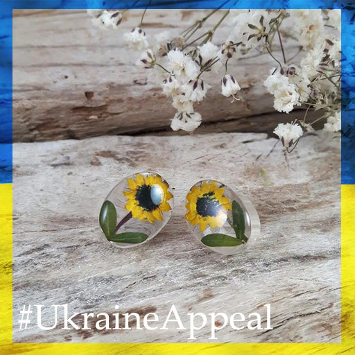 Flores Sunflower Oval Stud Earrings