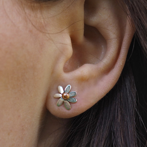 Flora Daisy Stud Earrings
