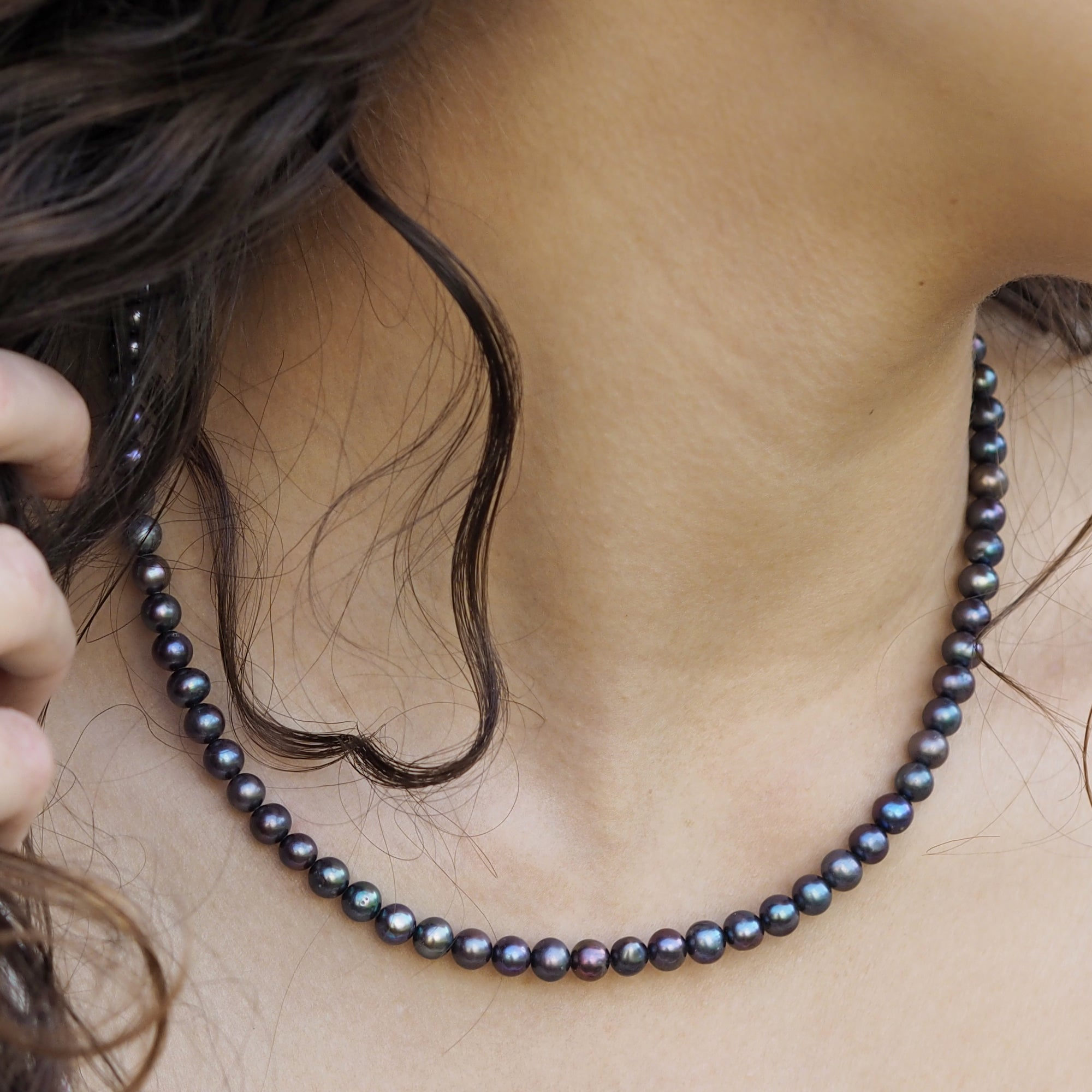 Mary Grey Pearl Necklace