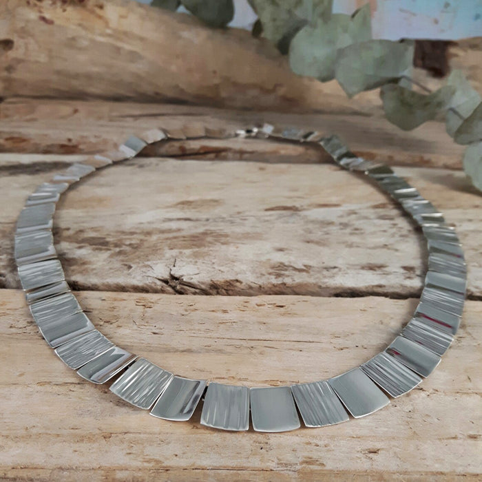Roma Thea Necklace